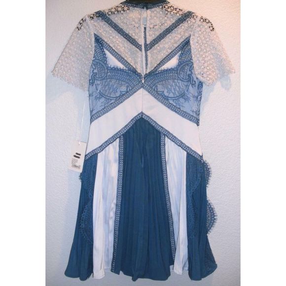 Self Portrait Lace Panel Pleated Blue Mini Dress 4 - Picture 5 of 8